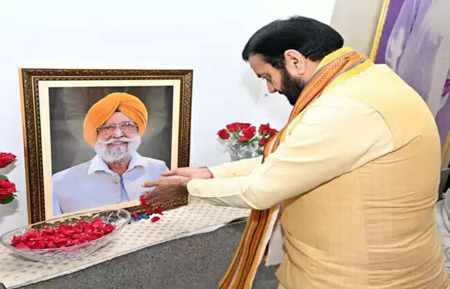 &nbsp;&nbsp;हरियाणा&nbsp;के&nbsp;मुख्यमंत्री ने हरमेल सिंह टोहड़ा के निधन पर जताया शोक​​​​​​​