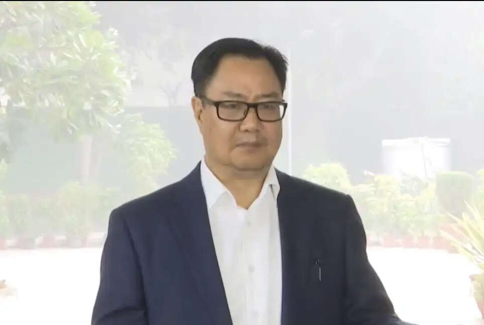 &nbsp;&nbsp;परिसीमन विधेयक पर सर्वदलीय बैठक की मांग को लेकर रिजिजू का खरगे को जवाब, बोले- सरकार ने विपक्ष से किया संवाद