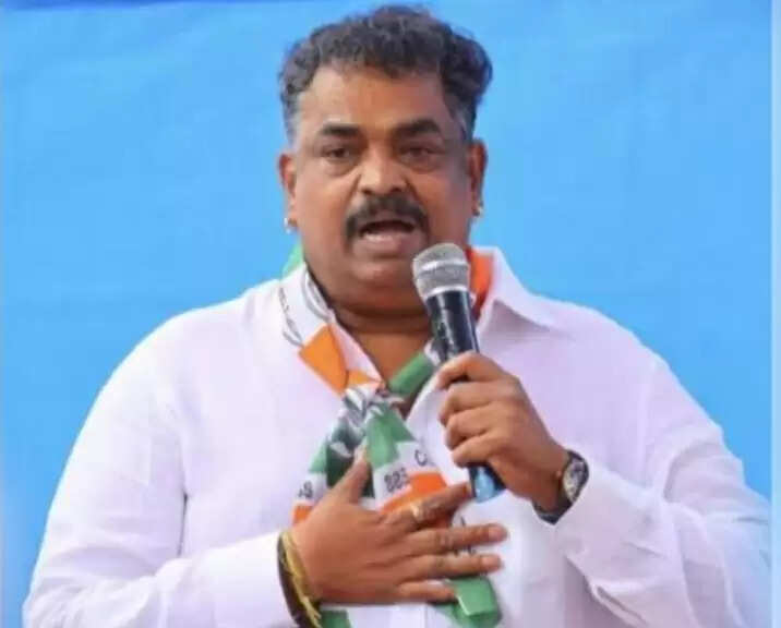 &nbsp;&nbsp;कर्नाटक में कांग्रेस विधायक सतीश सैल के आवास पर ईडी का छापा