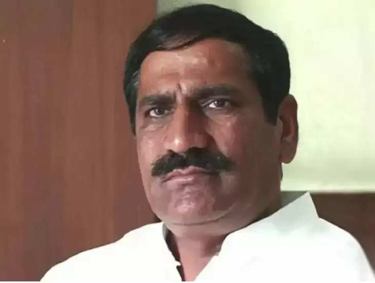 &nbsp;मनी लॉन्ड्रिंग में फरार चल पूर्व विधायक धर्म सिंह छोकर दिल्ली से गिरफ्तार​​​​​​​