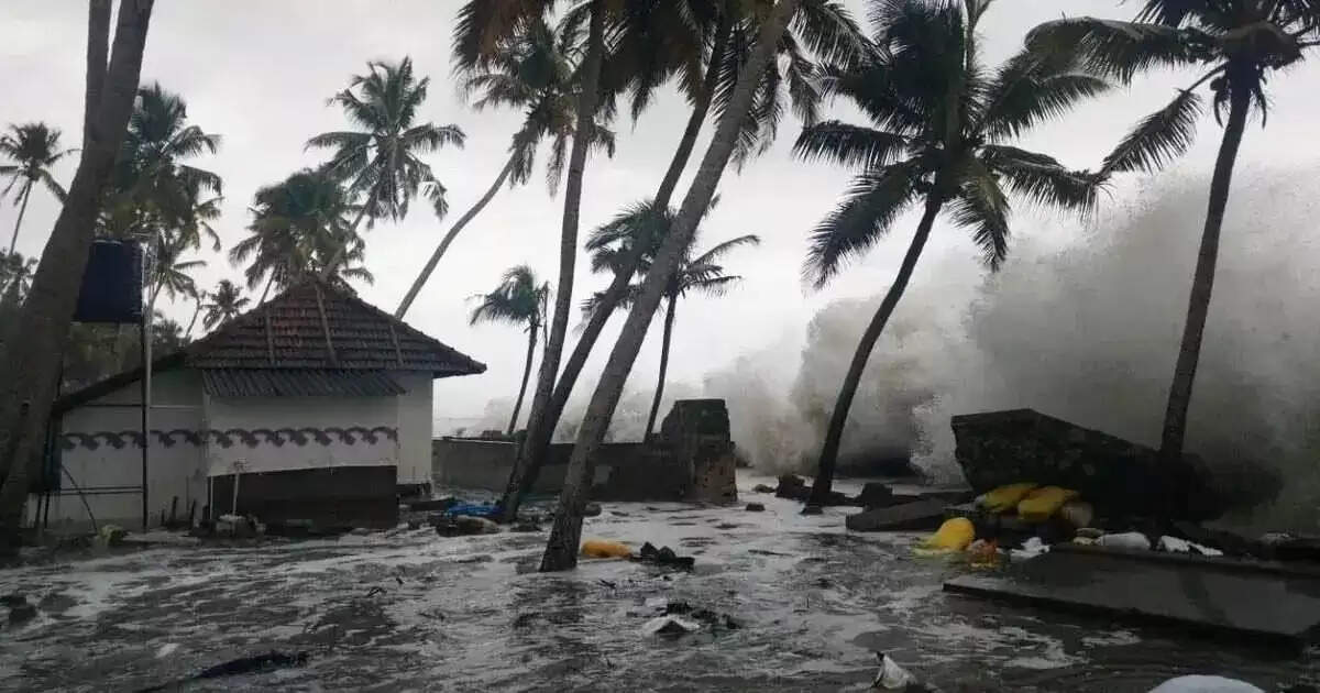 आंध्र प्रदेश में चक्रवात का खतरा, अगले 24 घंटे भारी बारिश का अलर्ट