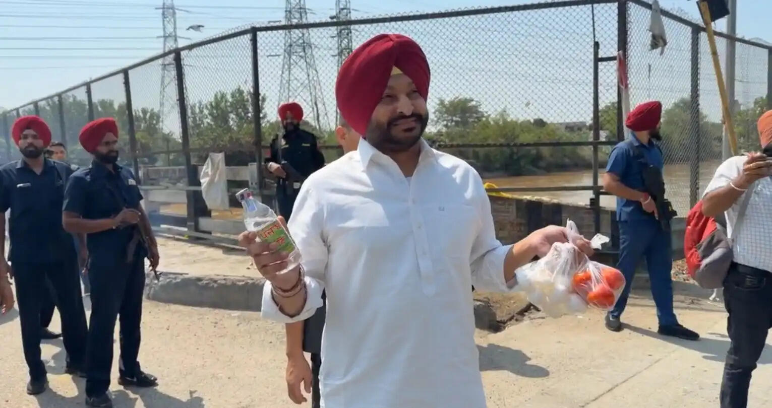 पीएयू के बाहर रवनीत बिट्टू का विरोध प्रदर्शन, मुख्यमंत्री पर साधा निशाना
