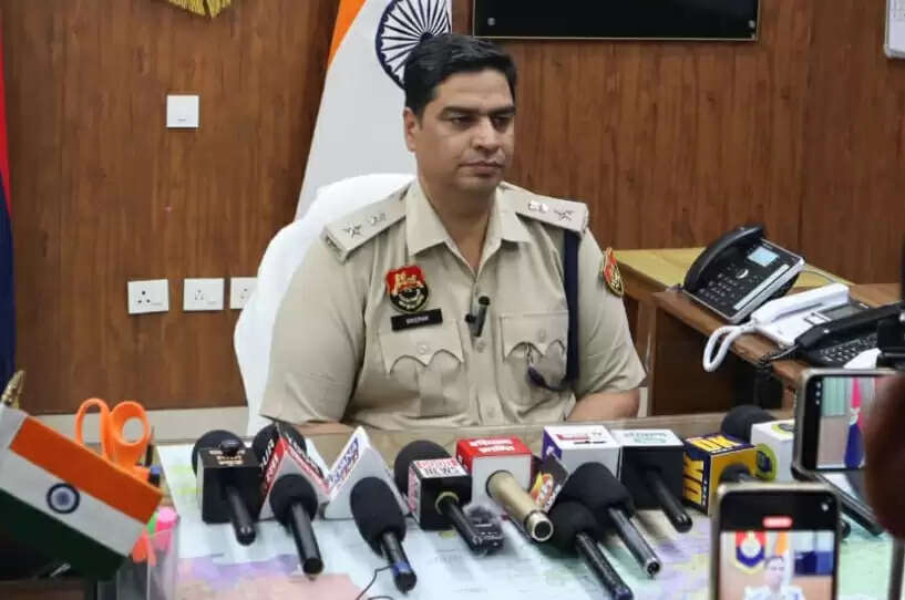   सिरसा में नवनियुक्त एसपी की कार्रवाई, रानियां थाना प्रभारी निलंबित