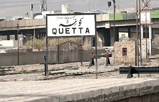 &nbsp;&nbsp;पाकिस्तानी सेना ने हाईजैक जाफर एक्सप्रेस से 190 यात्री बचाए, बीएलए के 30 लड़ाके ढेर