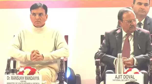 &nbsp;&nbsp;युद्ध इच्छाशक्ति से जीते जाते हैं, हथियारों से नहीं: अजीत डोभाल