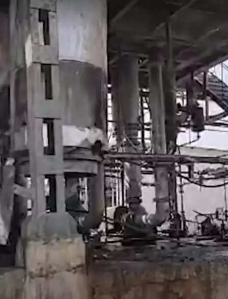   प्लांट में गैस रिसाव के बाद विस्फोट में तीन श्रमिकों की मौत, एक घायल 