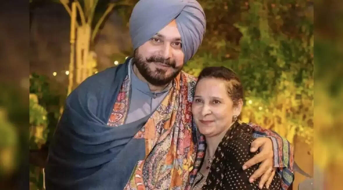   पंजाब कांग्रेस ने नवजोत कौर सिद्धू को प्राथमिक सदस्यता से किया निलंबित