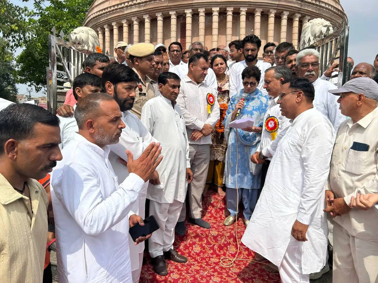 डॉ. अंबेडकर के नाम पर बने पुस्तकालय का नाम बदलना जनता की भावनाओं के साथ खिलवाड़ : कुमारी सैलजा