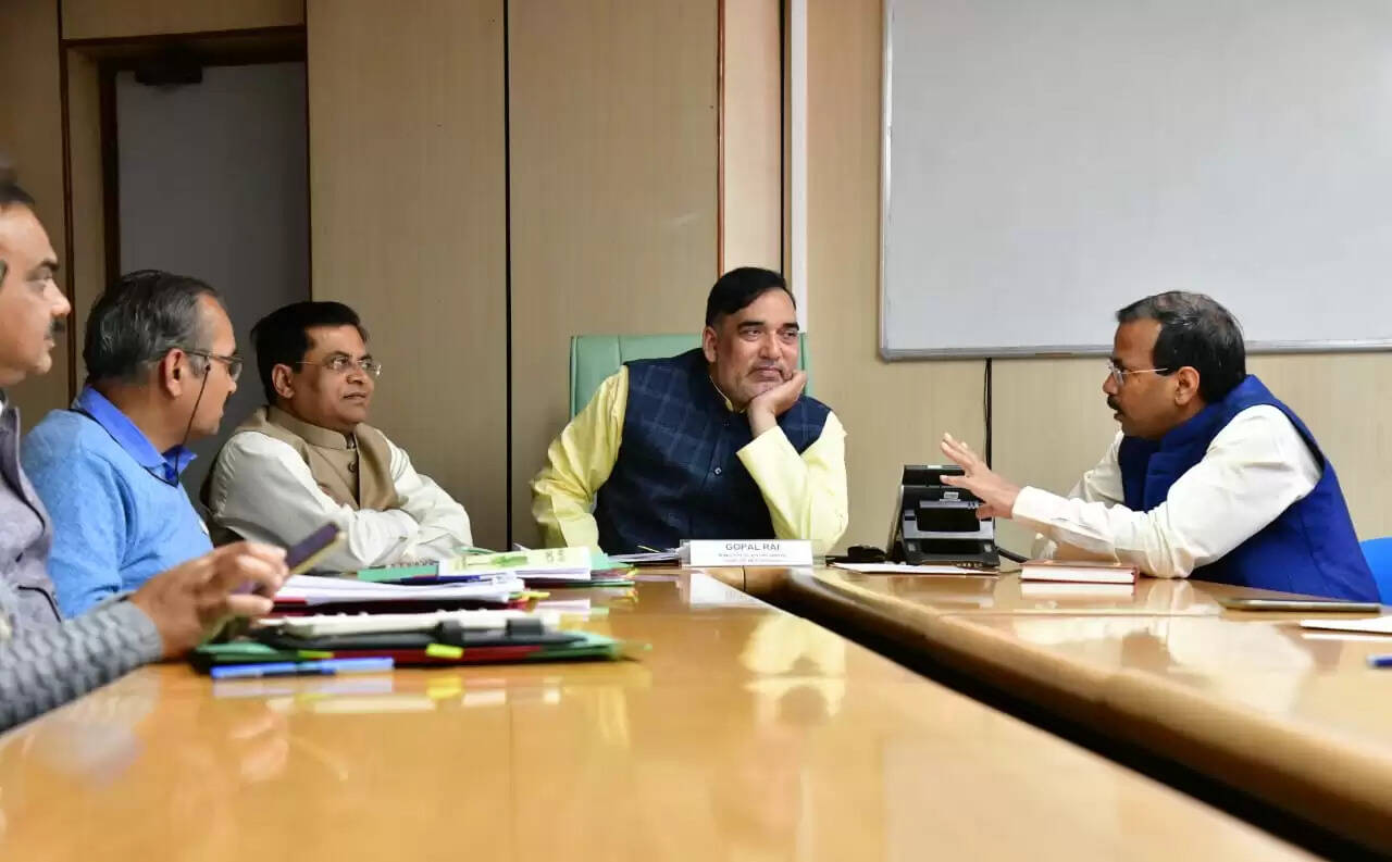 दिल्ली सरकार ने लक्ष्य से अधिक लगाए पौधे