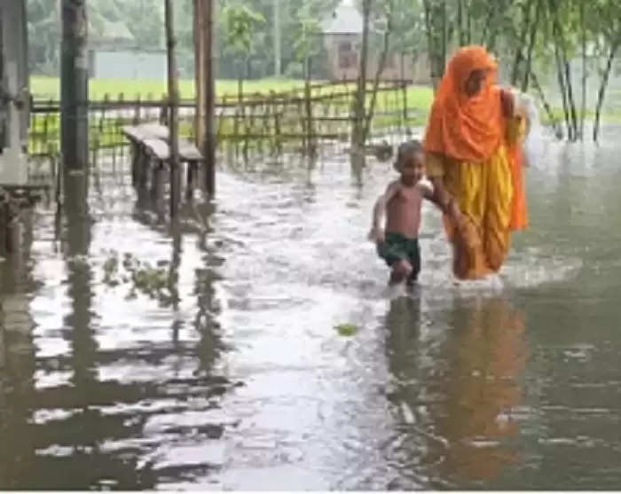 समूचा उत्तरी बांग्लादेश में बाढ़ की चपेट में, तीस्ता समेत अन्य नदियां उफान पर
