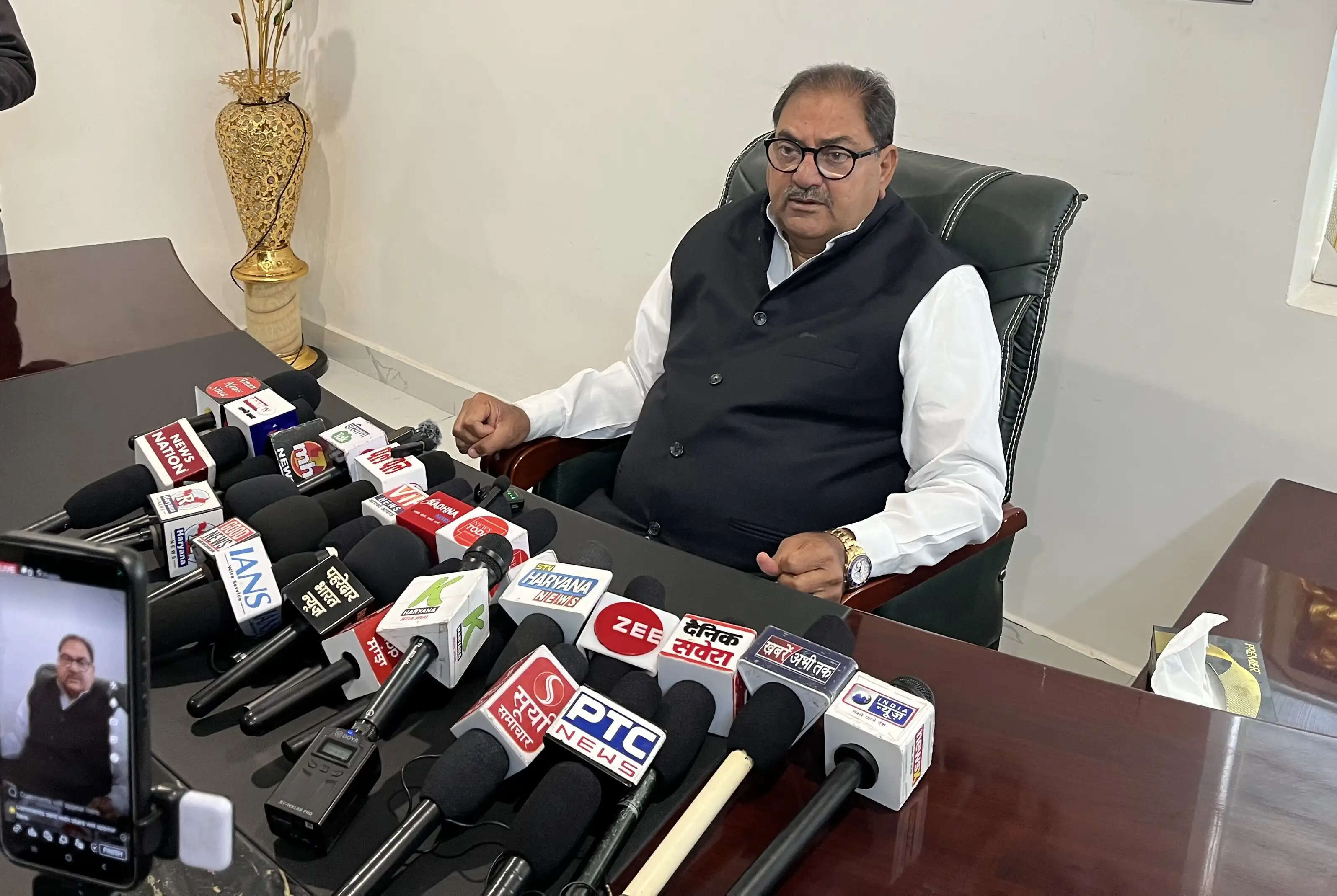 पूर्व सीएम चौटाला की स्मृति में जेसीडी में संग्रहालय की आधारशिला रखेंगे उपराष्ट्रपति धनखड़