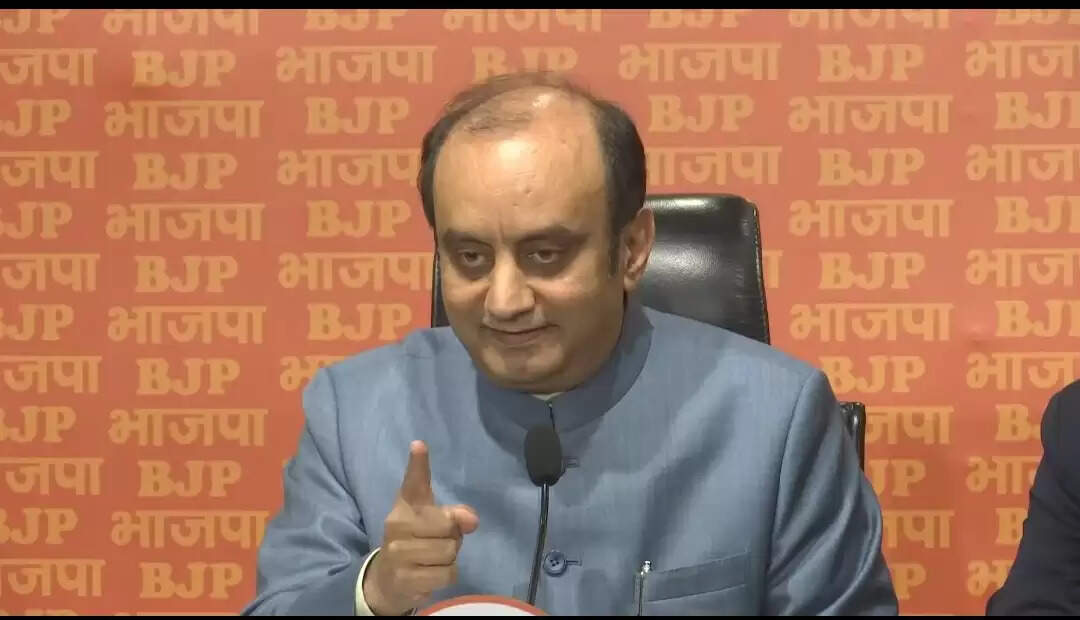 &nbsp;दिग्विजय के ट्वीट पर भाजपा की चुटकी, कहा-राहुल गांधी की राजनीतिक समझ पर उठायी है उंगली ​​​​​​​