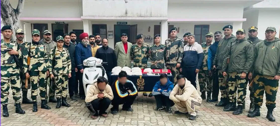 भारत-पाकिस्तान बॉर्डर पर चार तस्कर काबू&nbsp;