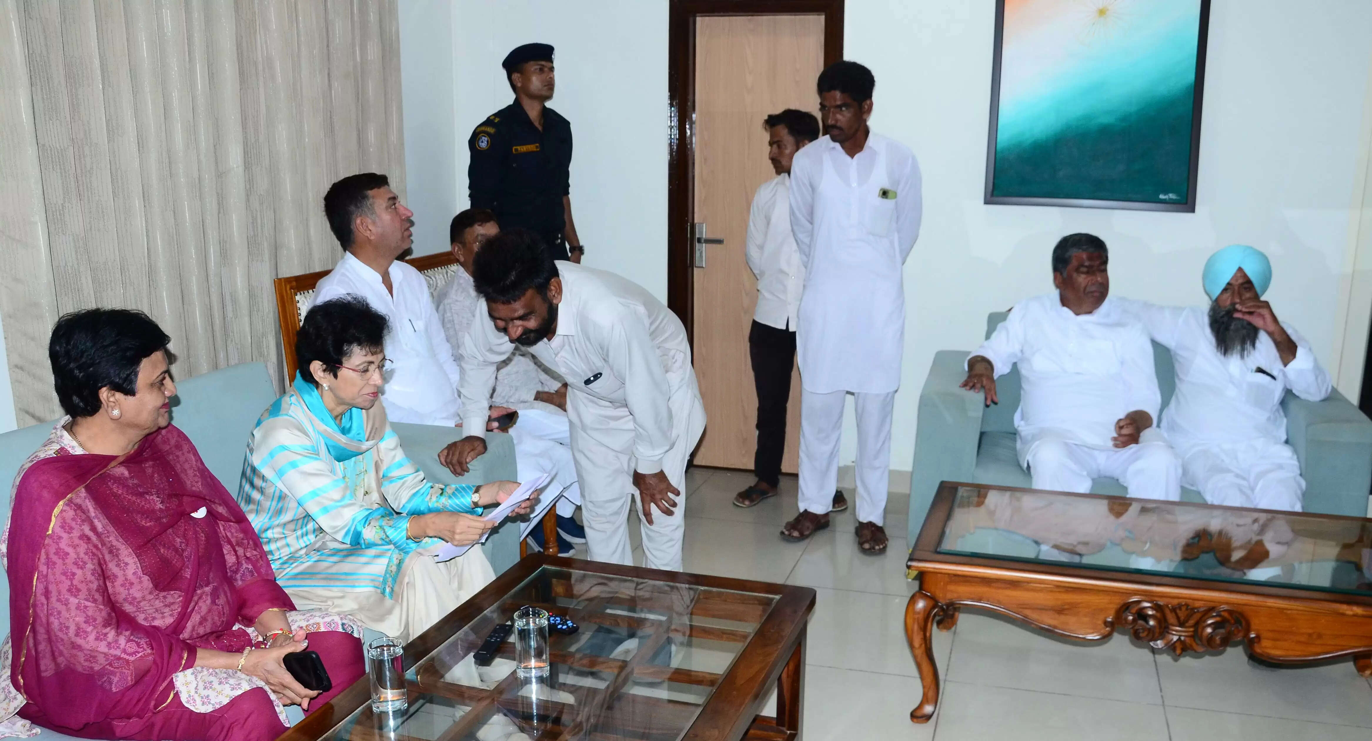 &nbsp;हरियाणा में बाढ़ जैसे हालात, पर भाजपा &nbsp;सरकार नहीं गंभीर, लोग जोखिम में: कुमारी सैलजा