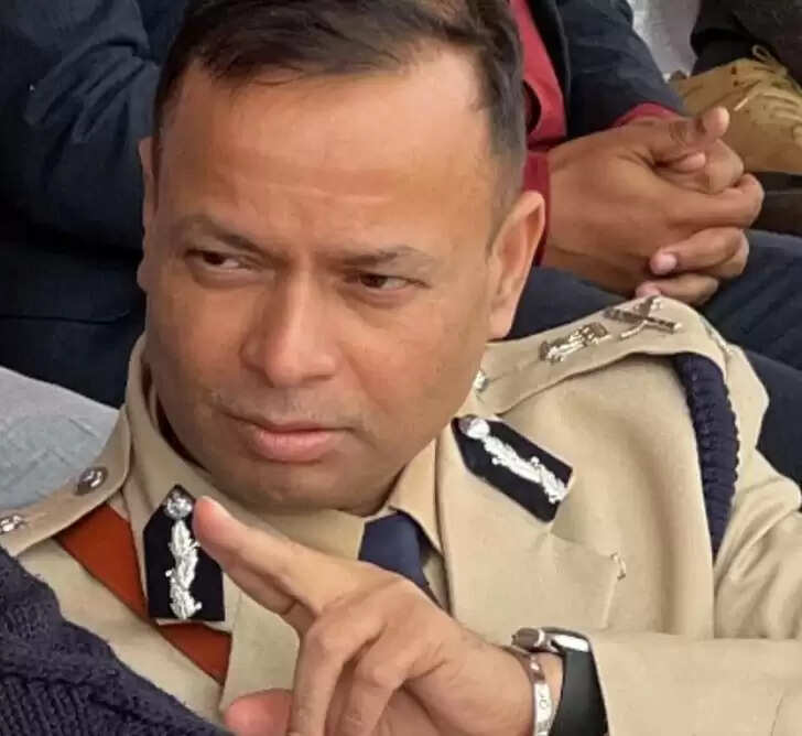 आईपीएस ओपी सिंह को मिला डीजीपी का अतिरिक्त प्रभार