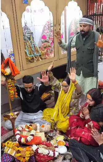 &nbsp;&nbsp;पंजाब के मंदिरों में महाशिवरात्रि की धूम, श्रद्धालुओं ने टेका माथा​​​​​​​