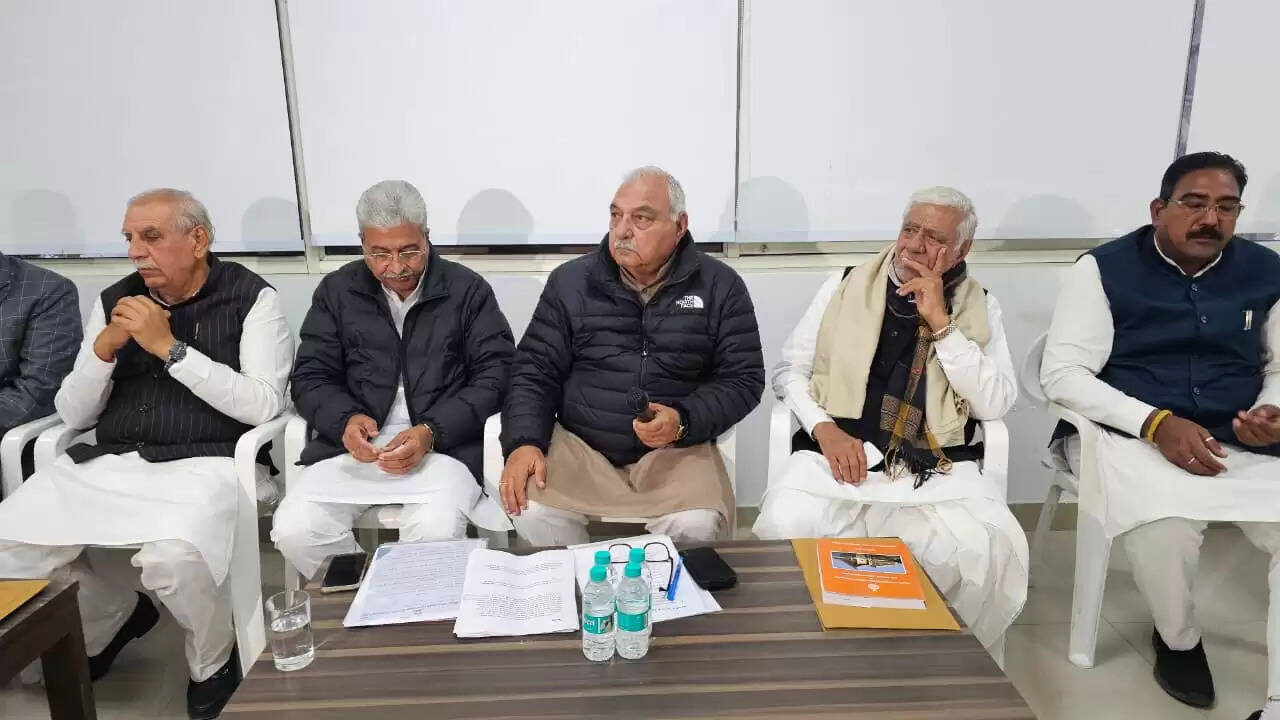 विधानसभा के शीतकालीन सत्र में भाजपा के खिलाफ अविश्वास प्रस्ताव लाएगी कांग्रेस