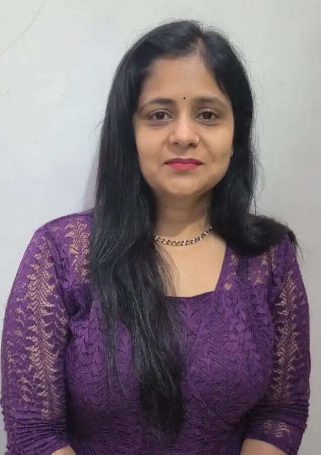 सोशल मीडिया वैलिडेशन (Social Media Validation): एक मनोवैज्ञानिक विश्लेषण