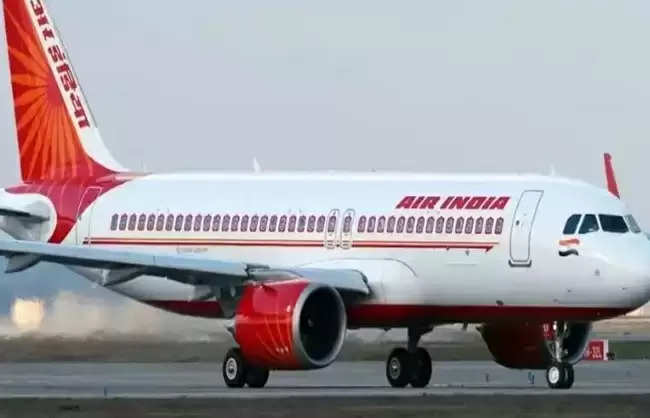 एयर इंडिया फ्लाइट में महिला यात्री को बिच्छू ने मारा डंक, एयरलाइन ने मांगी माफी