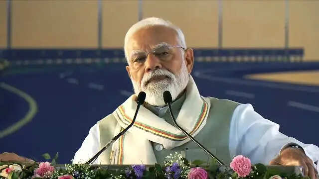 &nbsp;&nbsp;असम के सिलचर में 23,550 करोड़ की विकास परियोजनाओं का शुभारंभ