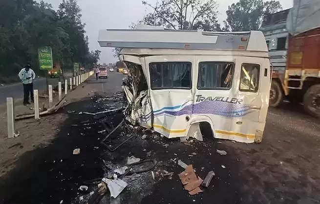   अंबाला में सड़क हादसा, वैष्णो माता के दर्शन करने जा रहे सात श्रद्धालुओं की मौत