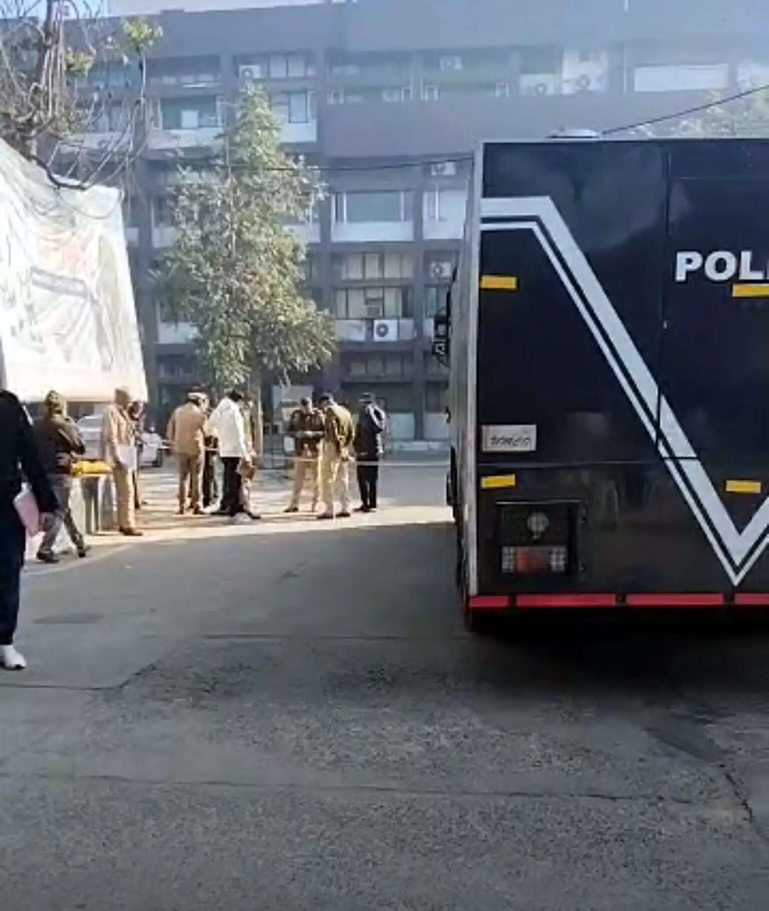 &nbsp;&nbsp;फतेहाबाद लघु सचिवालय को फिर मिली बम से उड़ाने की धमकी