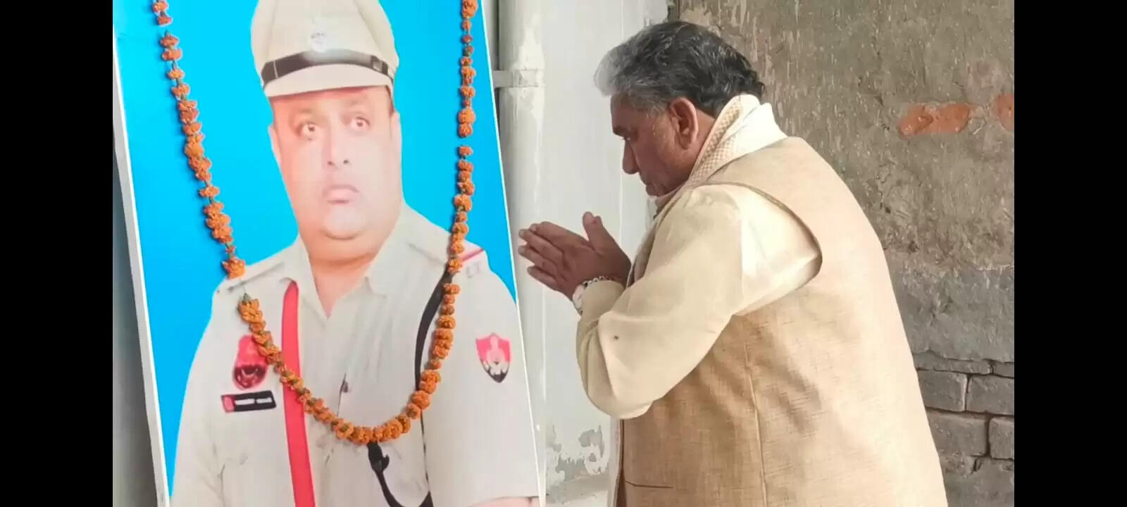 आत्महत्या करने वाले एएसआई के परिजनाें से मिले कैबिनेट मंत्री पंवार