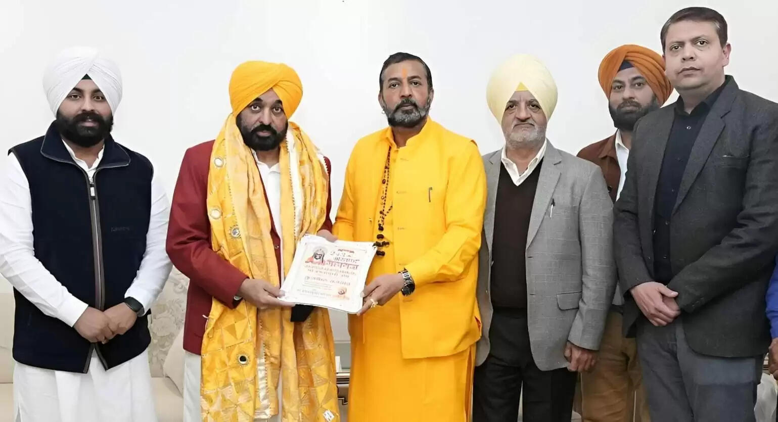 आपसी भाईचारे व सेवा का संगम है मां बगलामुखी धाम: भगवंत मान