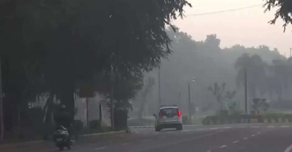   दिल्ली-एनसीआर के एक्यूआई में सुधार, बरसात ने तोड़ी प्रदूषण की कमर​​​​​​​