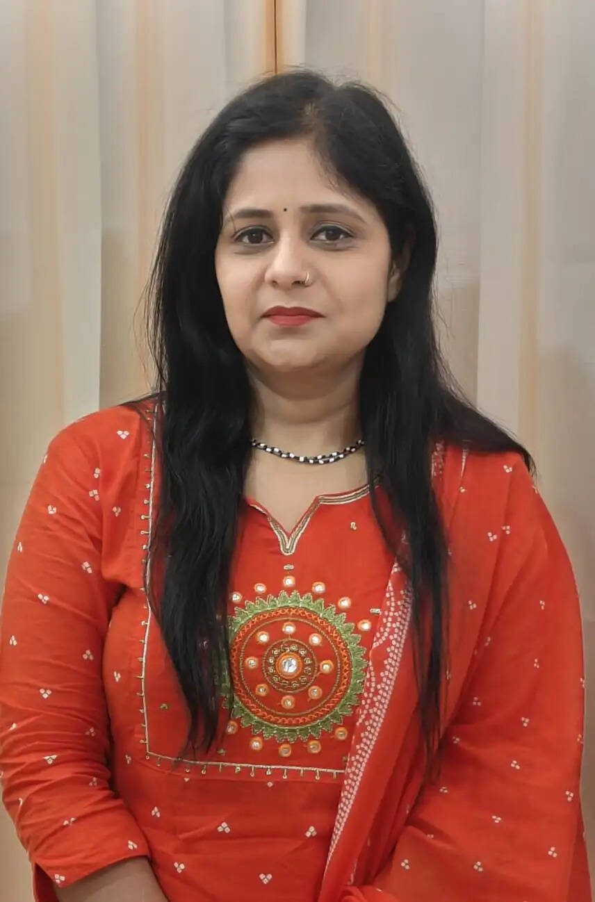 विचारों के शिल्पी: डॉ. अंबेडकर और सामाजिक न्याय की आधारशिला”