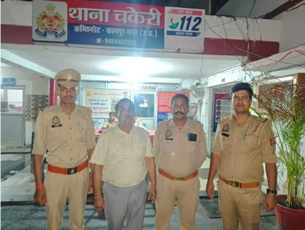 सीएम, डीएम समेत पुलिस अधिकारियों के खिलाफ अभद्र टिप्पणी करने वाला गिरफ्तार