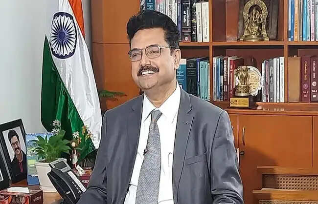 डीयू कुलपति ने पत्रकारिता के छात्रों के लिए मल्टीमीडिया स्टूडियो का किया उद्घाटन