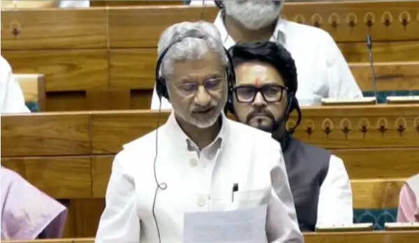 &nbsp;सीमा पार आतंकवाद खत्म होने पर ही पाकिस्तान से सामान्य द्विपक्षीय संबंध संभव : सरकार