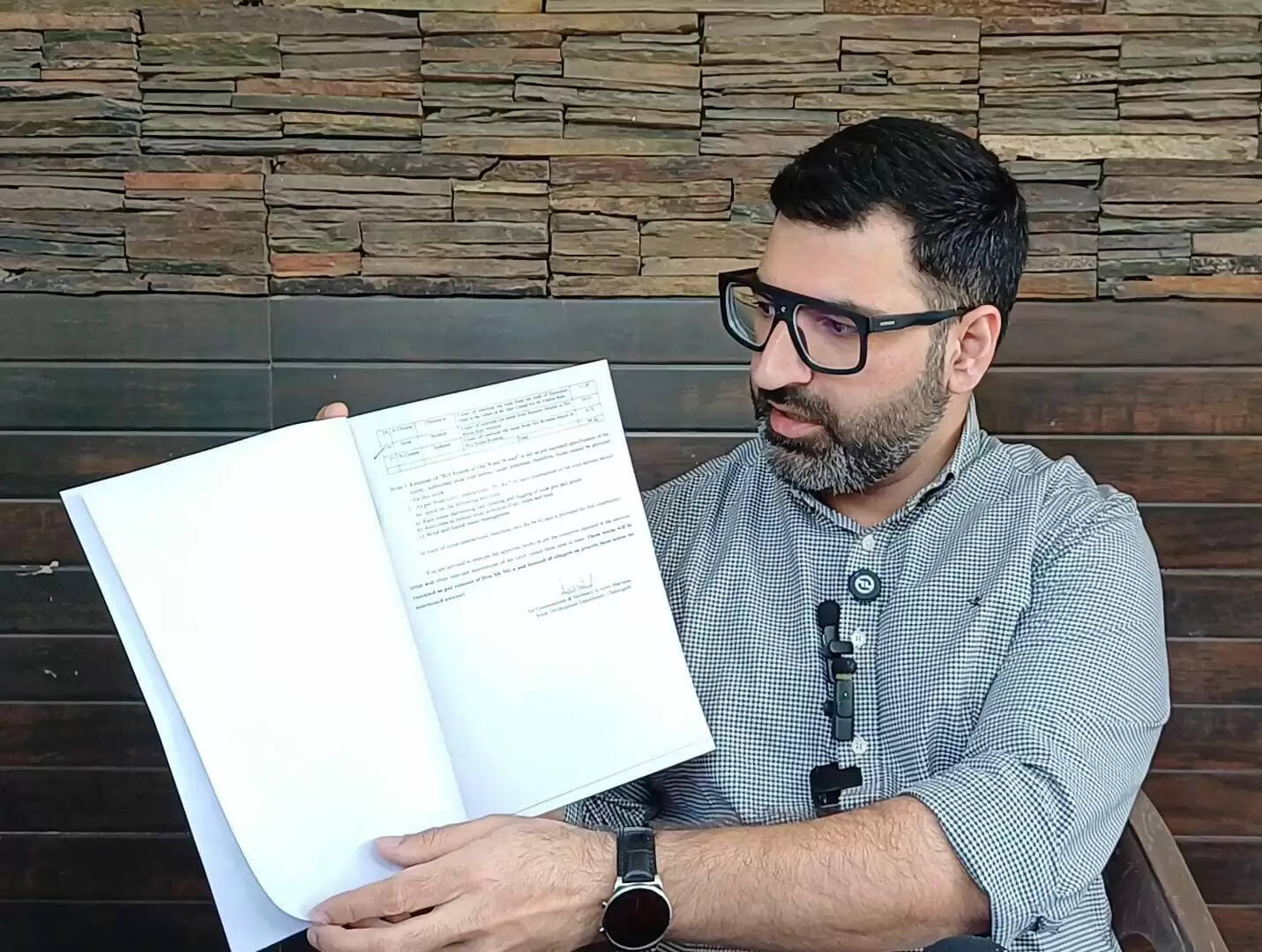 निकम्मे अफसरों की ईंट से ईंट बजा देंगे, चार नवंबर को दिशा की बैठक में अधिकारियों की रेल बांध देंगे: गोकुल सेतिया कहा-सीएम की गाड़ी के आगे लेटना पडा तो लेटेंगे, विधानसभा में मुर्दाबाद के नारे लगाएंगे,