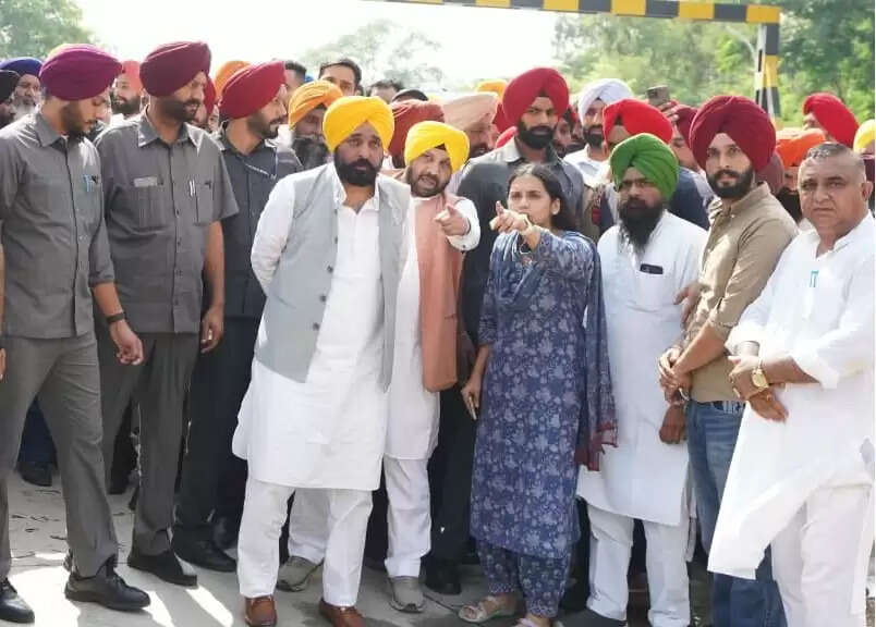 &nbsp;मुख्यमंत्री ने अधिकारियों को बाढ़ प्रभावित क्षेत्रों में बचाव व राहत कार्यों में और तेजी लाने के दिए निर्देश&nbsp;