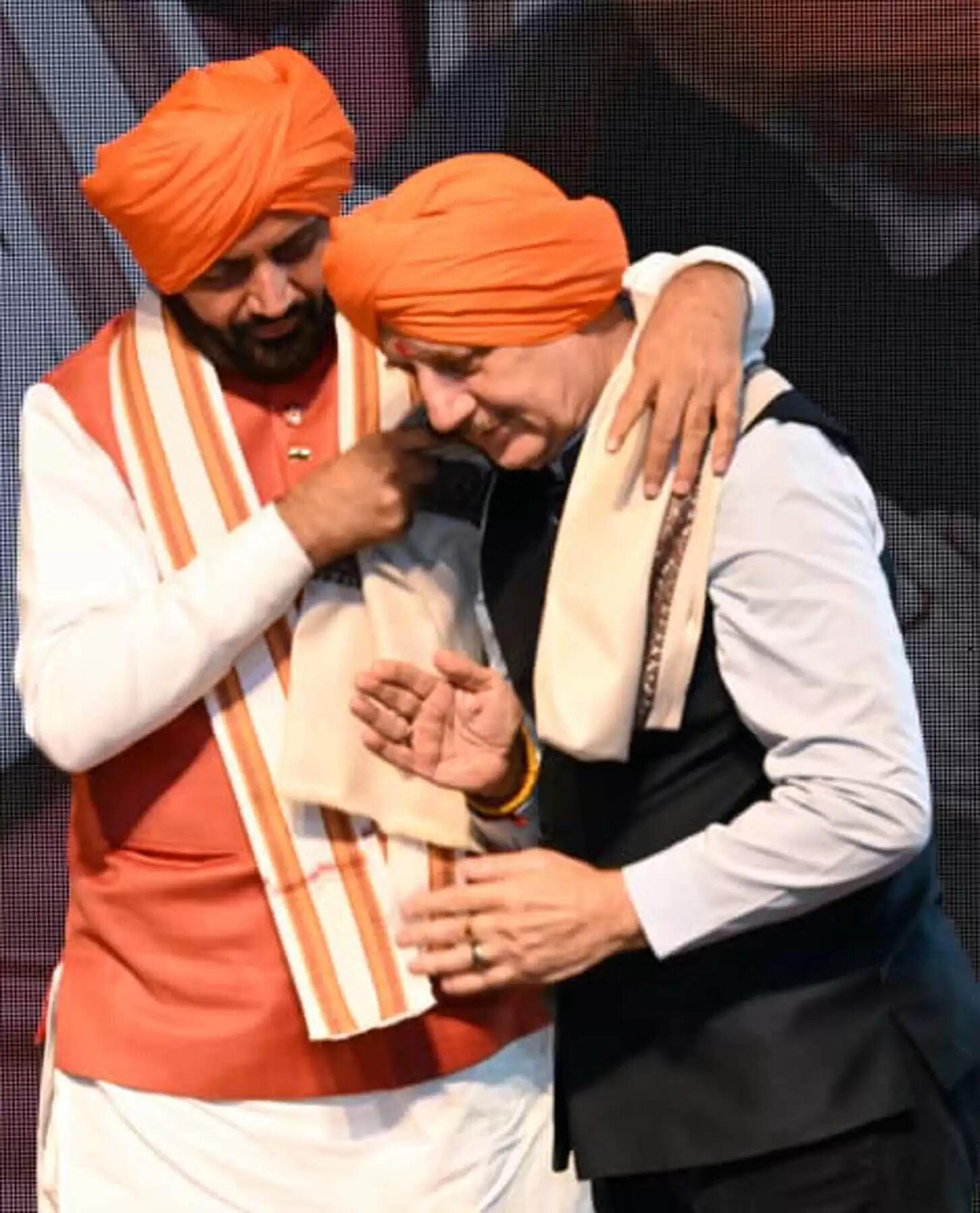 गुरु तेग बहादुर साहिब जी का बलिदान संपूर्ण मानवता के माथे का तिलक: अनुपम खेर