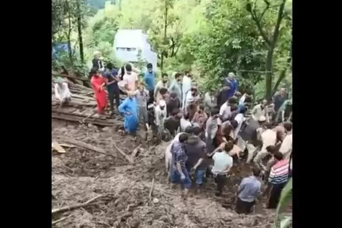 &nbsp;&nbsp;रियासी के माहोर में भूस्खलन, एक ही परिवार के सात लोगों की मौत