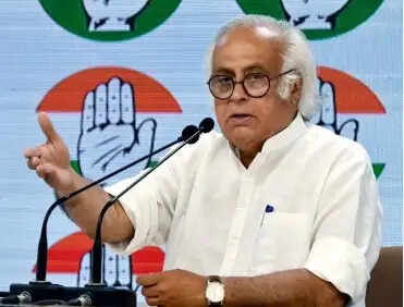 कांग्रेस महासचिव जयराम रमेश ने सीबीएसई उत्तर पुस्तिकाओं के बड़े डेटा लीक का आरोप लगाया