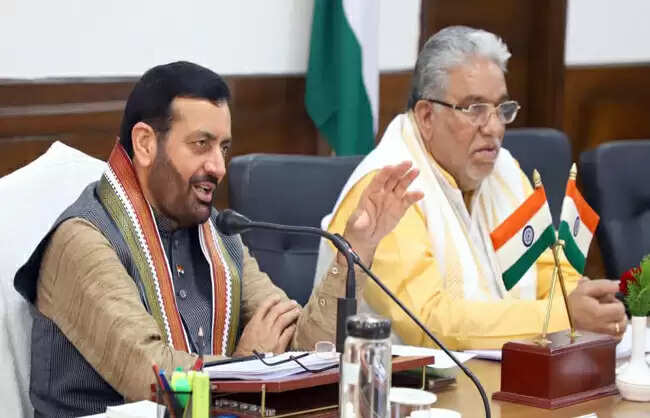 &nbsp;ग्राम पंचायतों में चल रहे विकास कार्यों समय पर करें पूरा:नायब सिंह सैनी