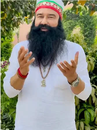  गुरमीत राम रहीम 21 दिन के फरलो पर जेल से बाहर