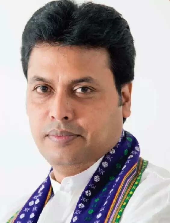 कांग्रेस पार्टी घुसपैठियों व अर्बन नक्सल्स को बचाने का प्रयास कर रही है : बिप्लब कुमार देब