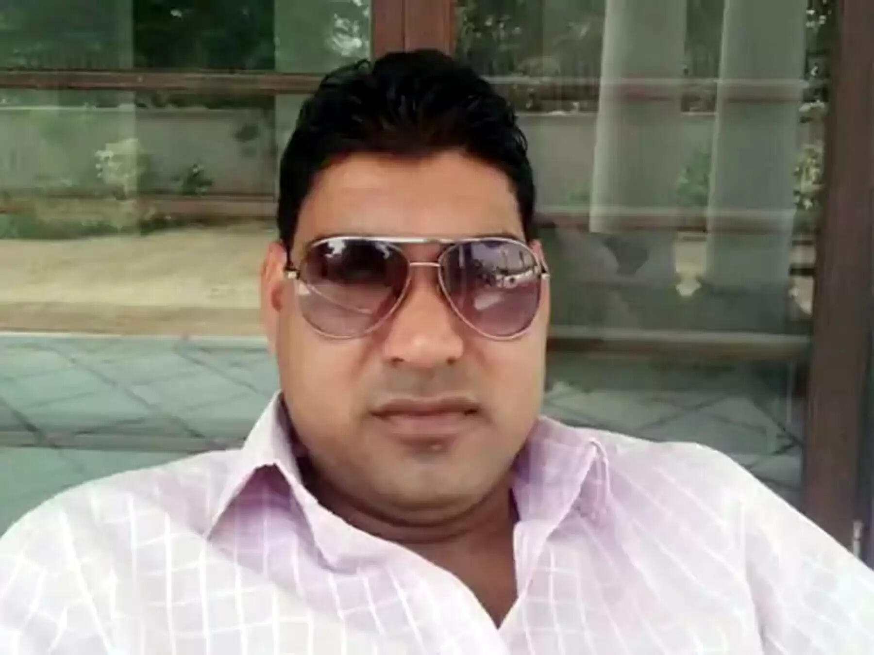 &nbsp;&nbsp;हिसार में सडक़ हादसे का शिकार हुई फतेहाबाद सीआईए की गाड़ी, हेड कांस्टेबल की मौत