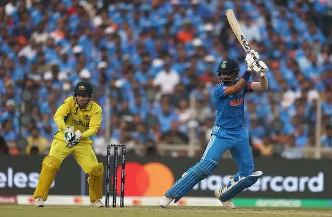  विश्व कप फाइनल में भारतीय टीम ने ऑस्ट्रेलिया को दिया 241 रनों का लक्ष्य
