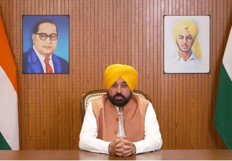 &nbsp;&nbsp;मुख्यमंत्री भगवंत मान ने गृहमंत्री अमित शाह के पंजाब दौरे पर सवाल उठाए