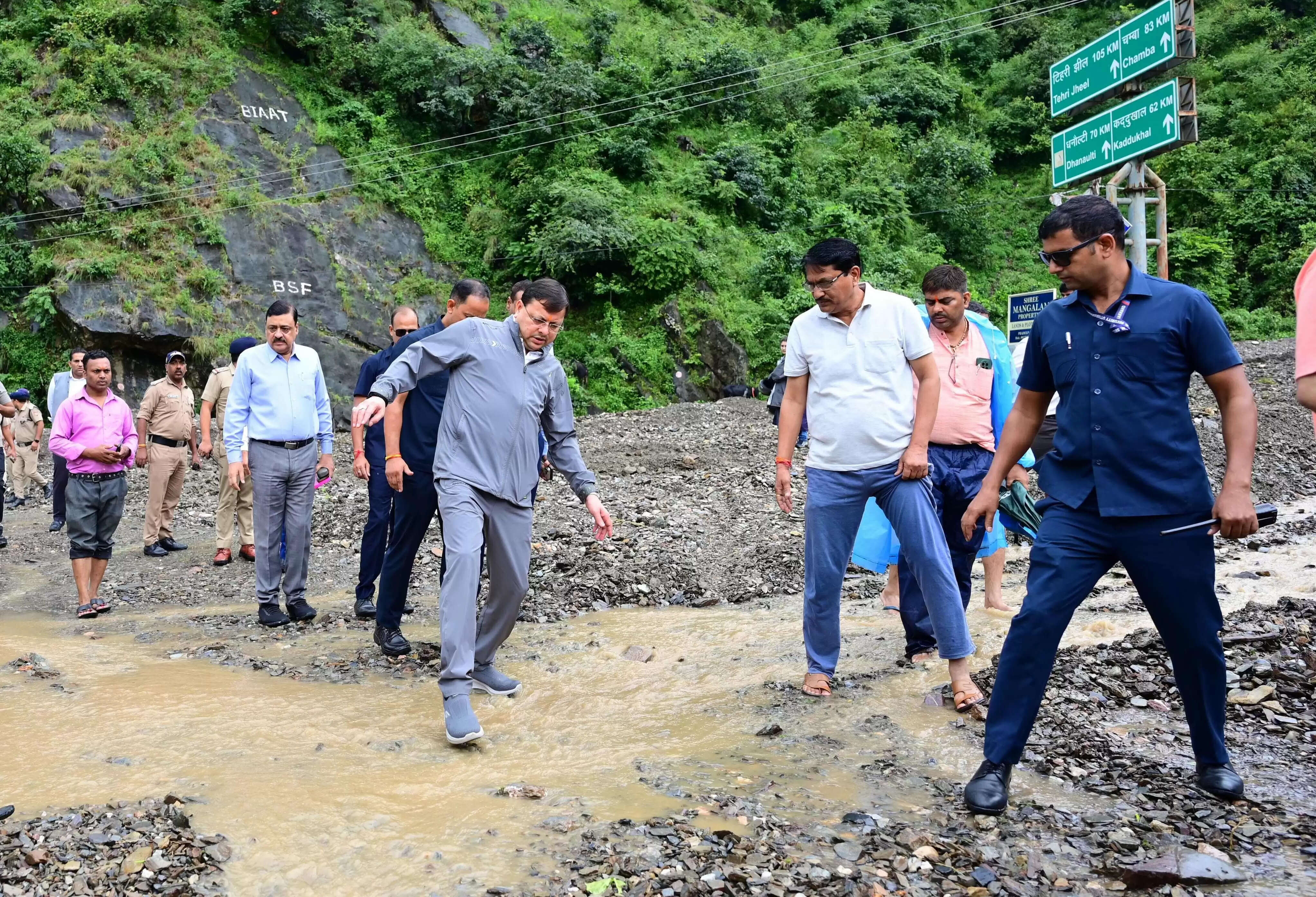 &nbsp;&nbsp;देहरादून में बारिश का कहर जारी, प्रधानमंत्री व गृहमंत्री ने मुख्यमंत्री से ली जानकारी