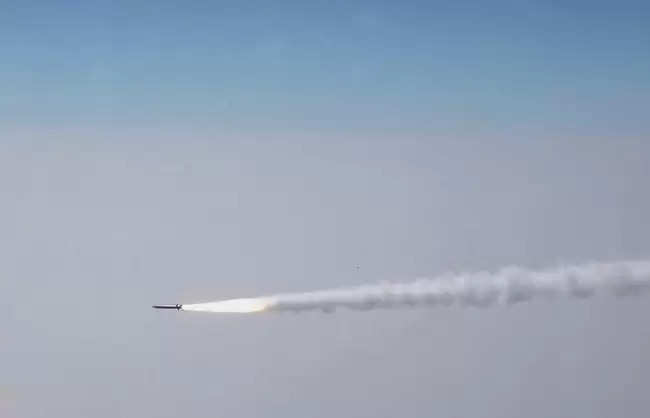   देश के मिसाइल जखीरे में और इजाफा, सुखोई लड़ाकू विमान से सफल परीक्षण