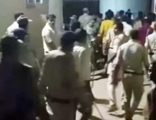 &nbsp;छत्तीसगढ़&nbsp;के&nbsp;बलौदाबाजार में दो गांवों के बीच खूनी संघर्ष, एक युवक की हत्या