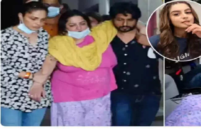 तुनिषा सुसाइड केस : जवान बेटी का शव देख बेसुध हुई मां, बिगड़ी तबियत