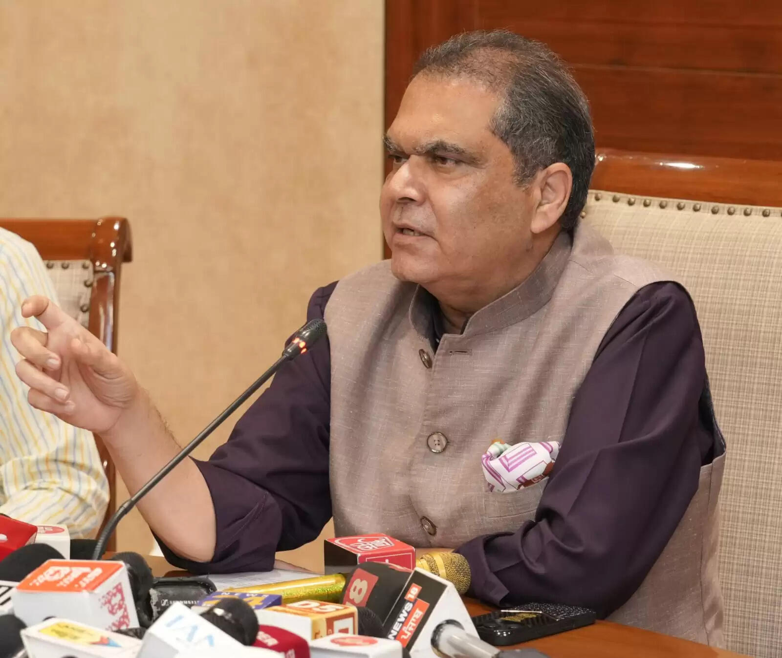 &nbsp;&nbsp;इन्फोसिस लिमिटेड मोहाली में करेगी 300 करोड़ रुपये का निवेश : संजीव अरोड़ा