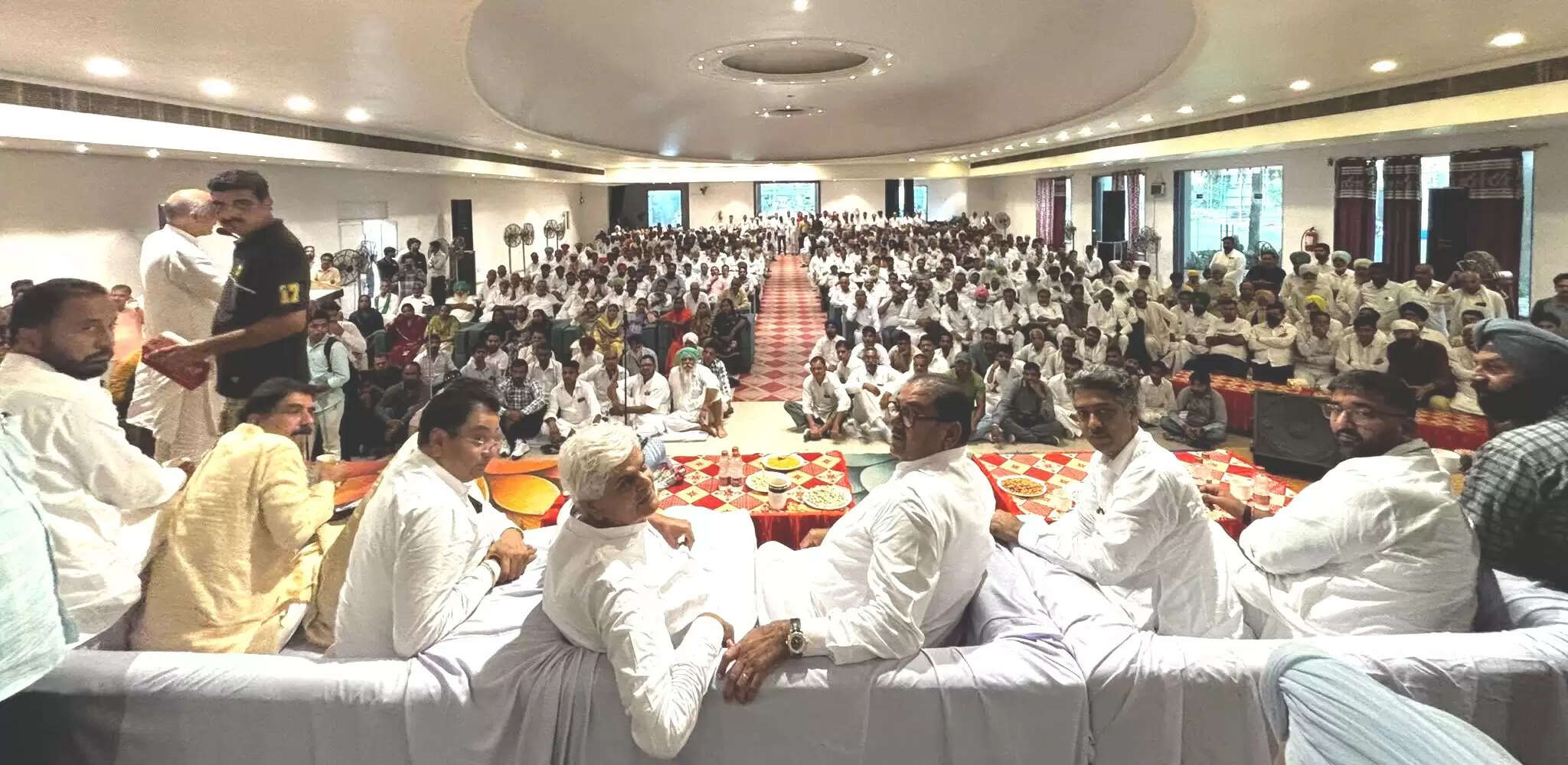 &nbsp;हरियाणा में गैंगस्टर्स राज कायम: अभय सिंह चौटाला